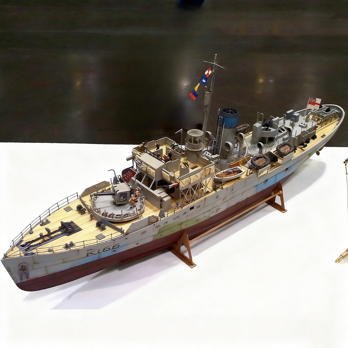 Model Kit Revell - 1/72 레벨 플라워급 프리깃 조립 모델