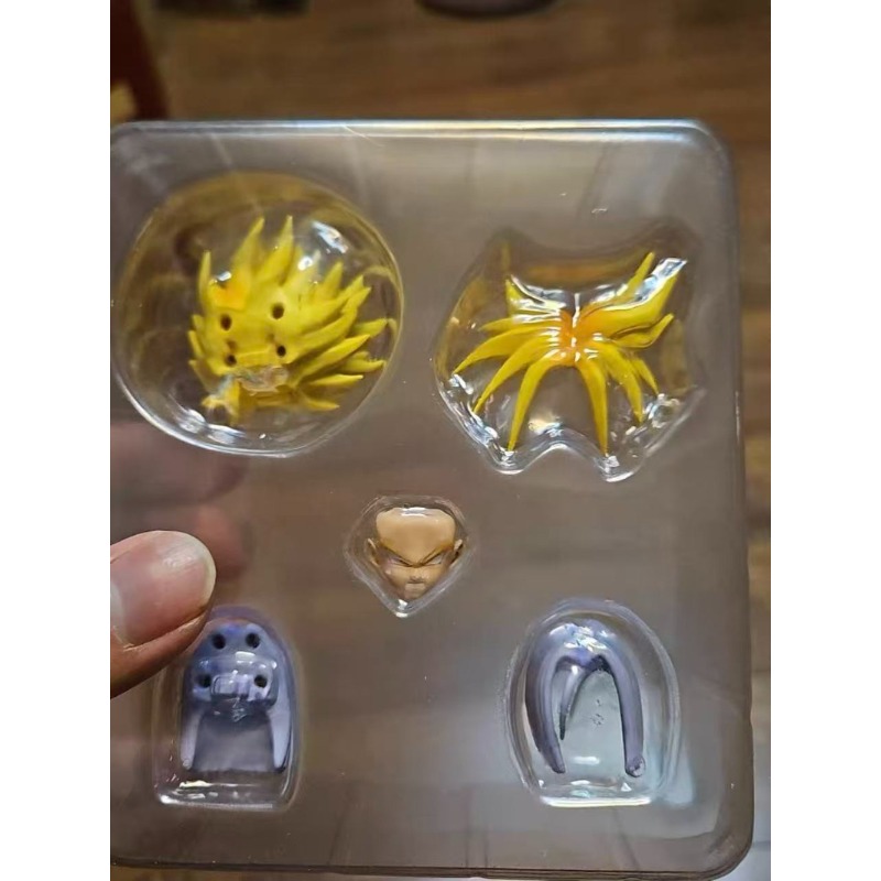 Demoniacal Fit SHF 트렁크스 헤드 세트  - Model Kit Dragon Ball 리뷰 및 가격